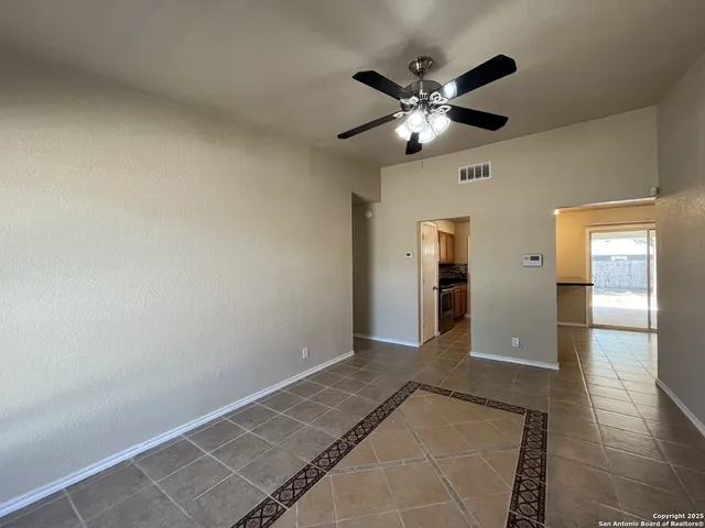 $1,495 | 4102 Judivan, San Antonio, TX 78218