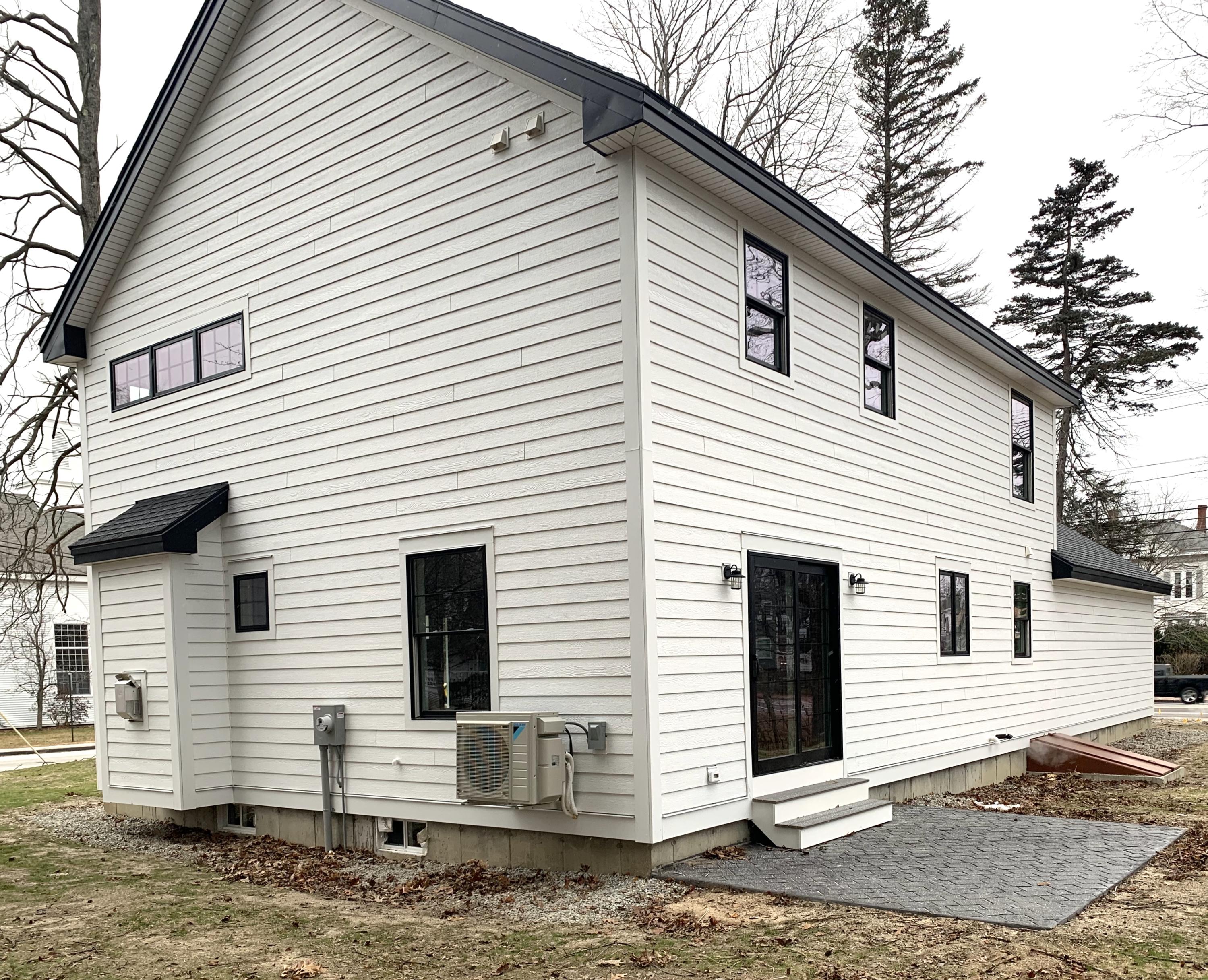 4 Cleveland Street Saco, ME 04072 - Photo 4 of 35 IMG_2554