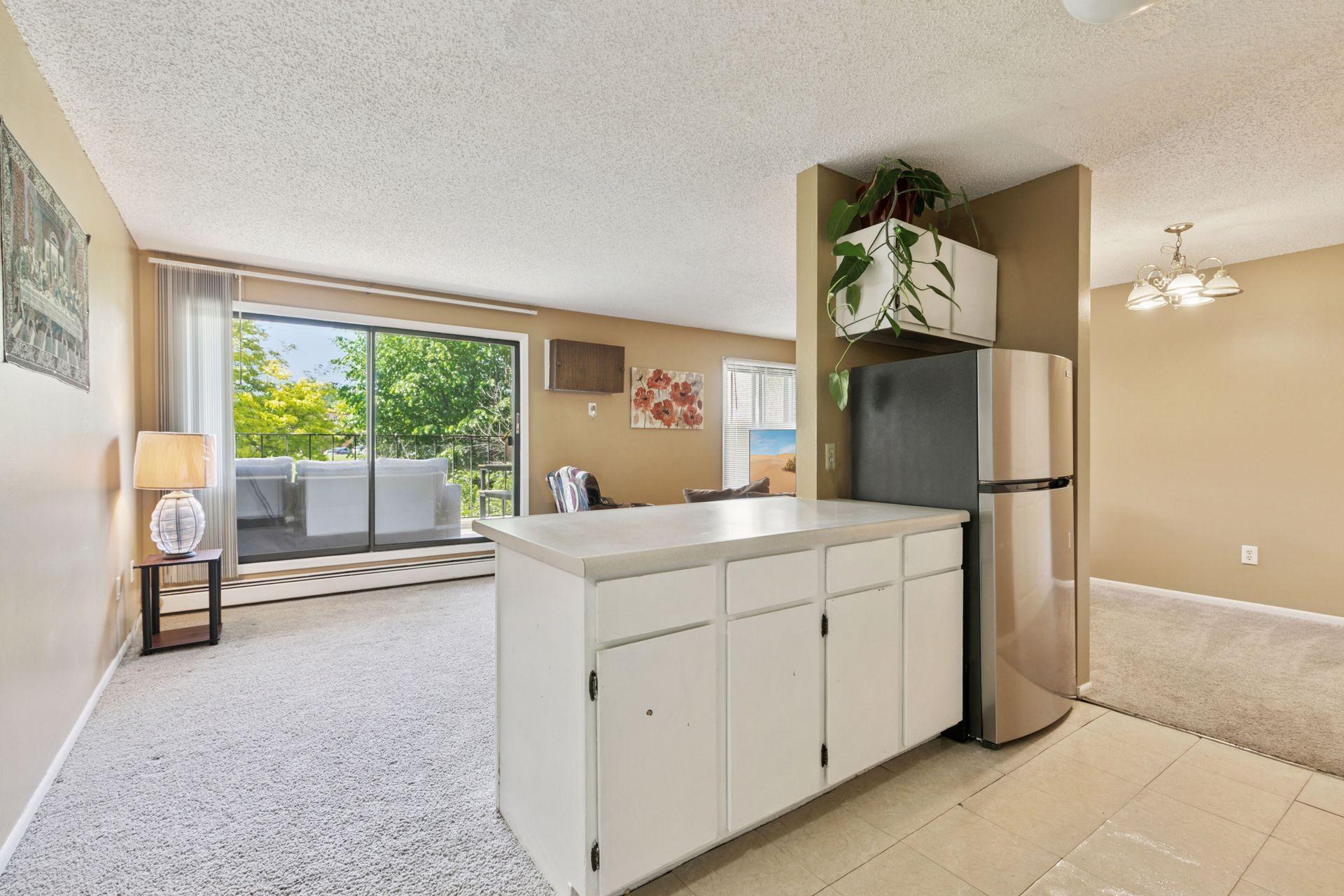 4130 Rahn Road, Unit 209 Eagan, MN 55122 - Photo 5 of 33