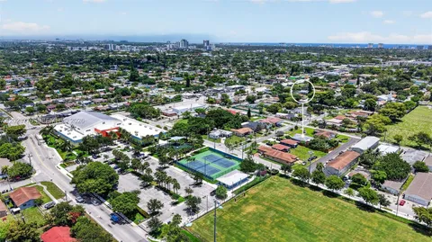 $650,000 | 709 Northwest 9th Court, Hallandale Beach, FL 33009