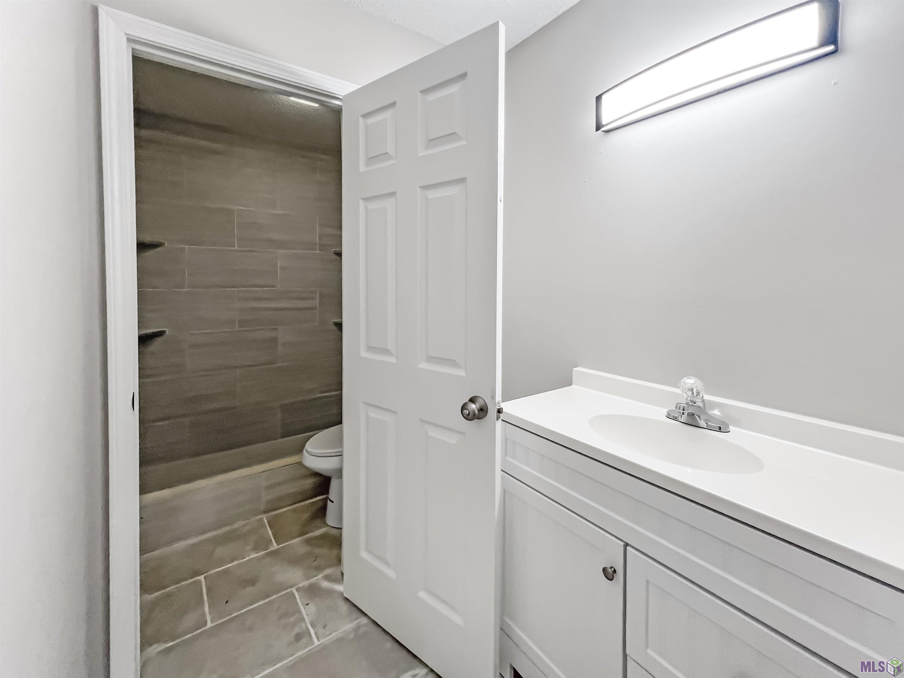 15722 Riverdale Avenue Baton Rouge, LA 70816 - Photo 8 of 11