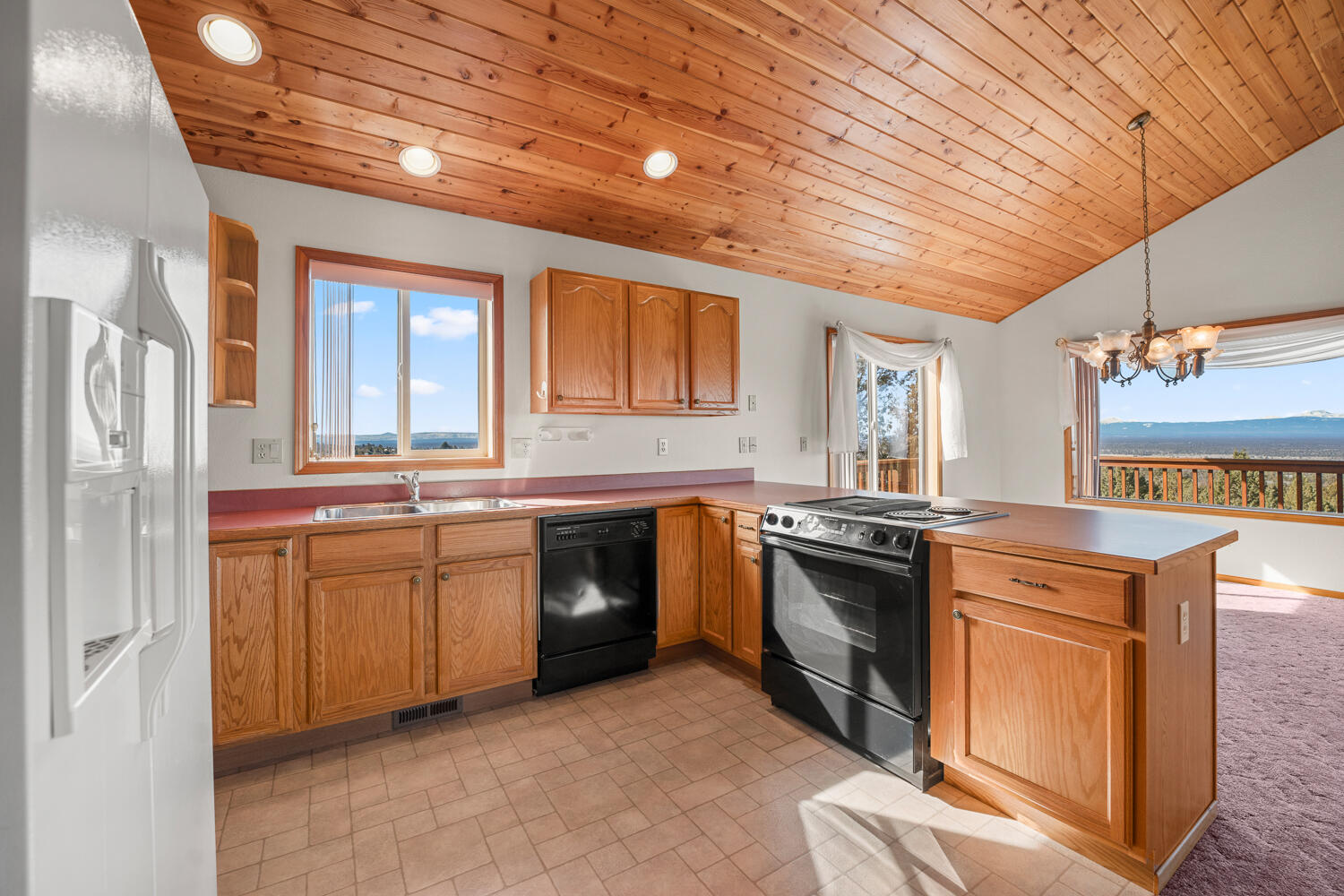 13650 South Sego Lily Road Powell Butte, OR 97753 - Photo 22 of 45 21