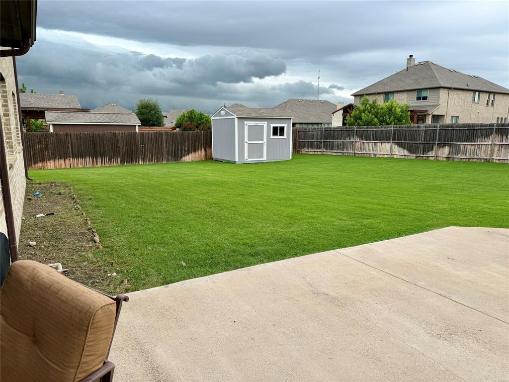 729 Oakleaf Drive Midlothian, TX 76065 - Photo 21 of 28 Large backyard