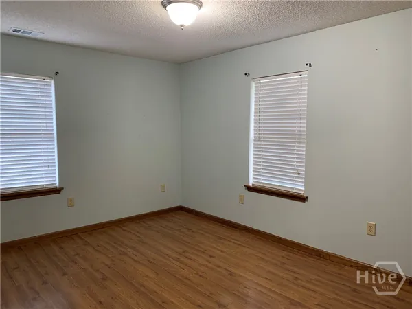 $1,450 | 5301 Athena Drive, Savannah, GA 31404