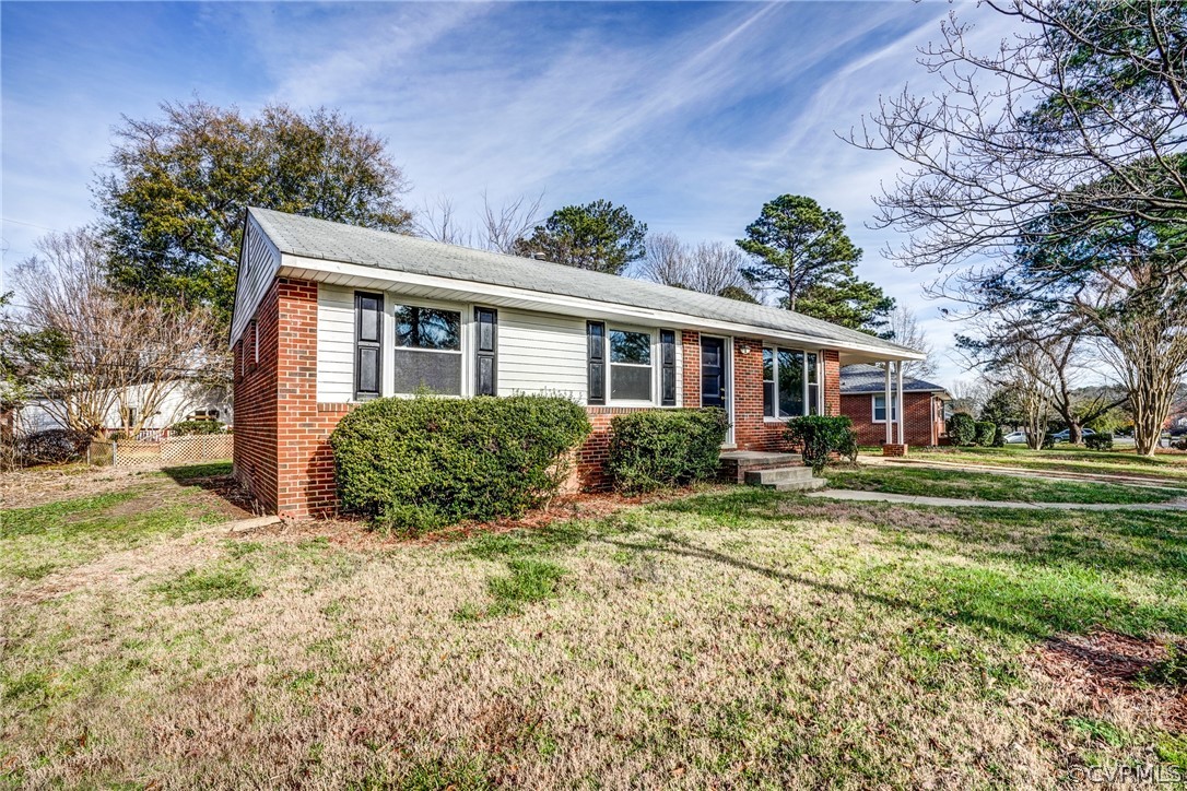 8718 Greycliff Road Henrico, VA 23294 - Photo 4 of 24 Gallery Image 4