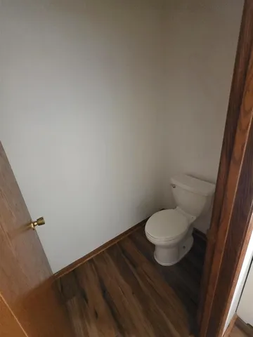 a bathroom with a toilet