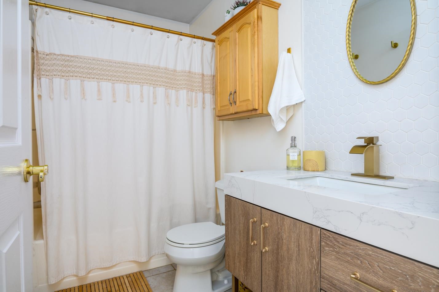 17 Woodlawn Road Raymond, NH 03077 - Photo 10 of 31 Gallery Image 10