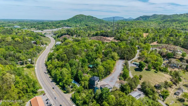 $1,589,990 | 1130 Lee Cardwell Circle, Unit 5, Pigeon Forge, TN 37863