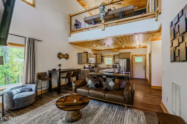 $1,589,990 | 1130 Lee Cardwell Circle, Unit 5, Pigeon Forge, TN 37863