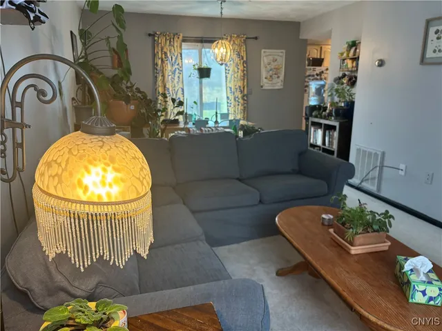 $1,700 | 214 Wildwood, Frankfort, NY 13340