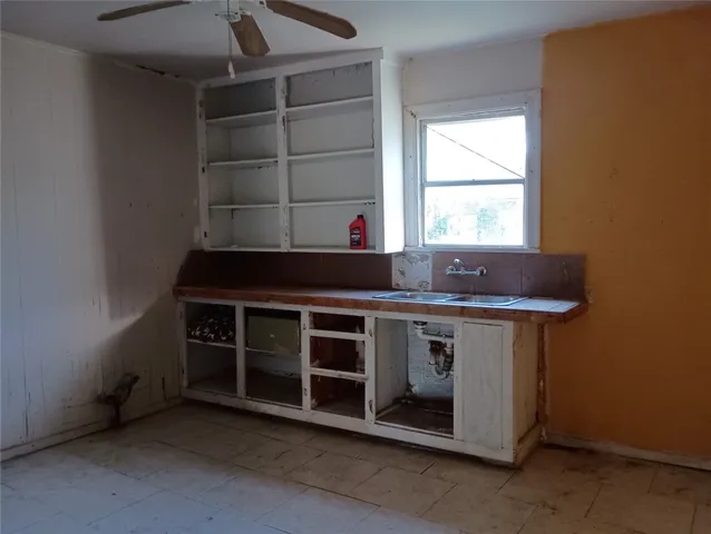 $24,900 | 600 5th Avenue, Coleman, TX 76834