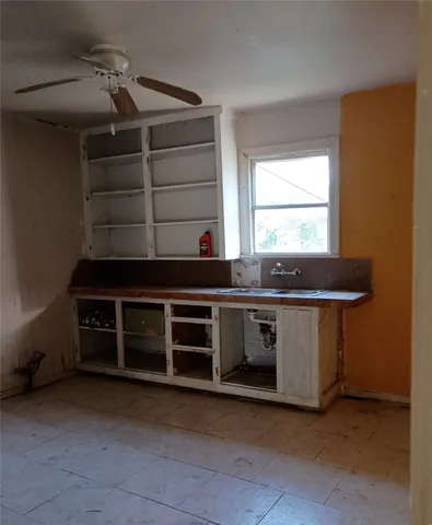 $24,900 | 600 5th Avenue, Coleman, TX 76834