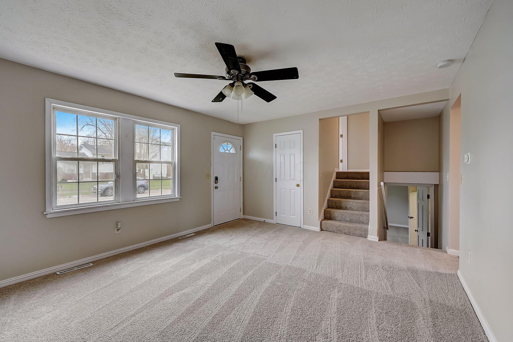 3222 Latonia Road Columbus, OH 43232 - Photo 13 of 25 listing_10