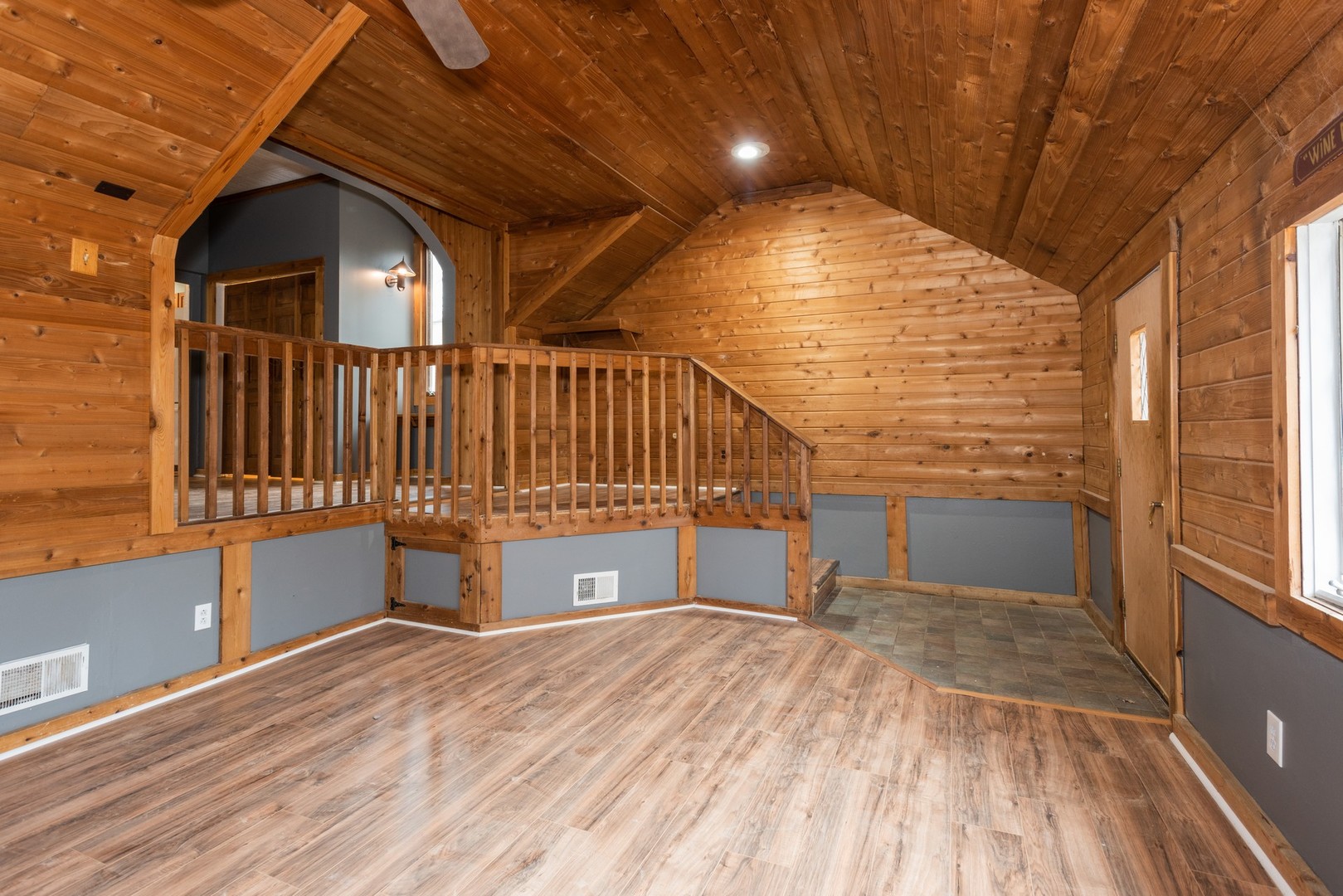 26W228 Jewell Road Winfield, IL 60190 - Photo 11 of 16
