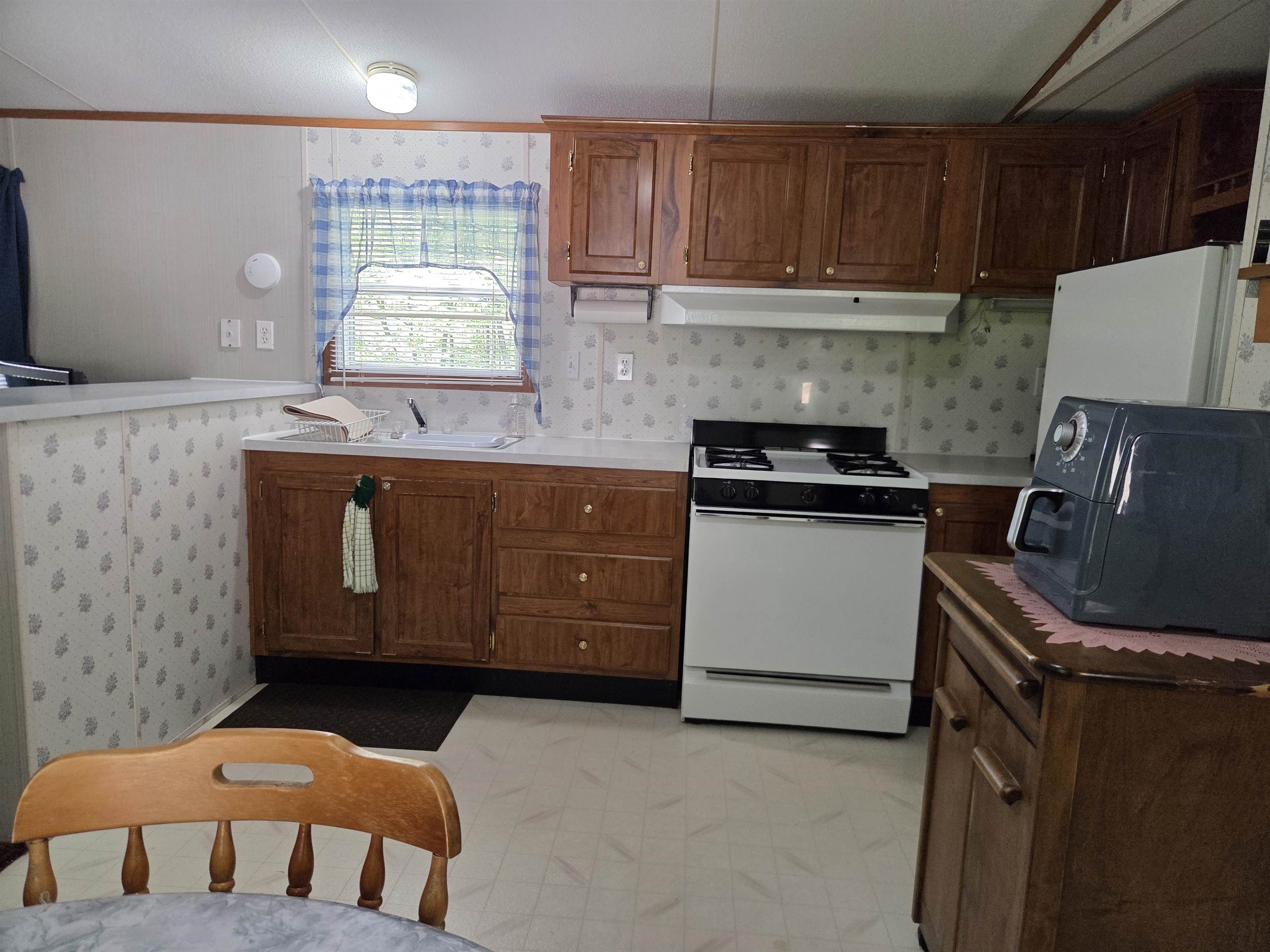 235 Eastside Road North Woodstock, NH 03262 - Photo 11 of 21