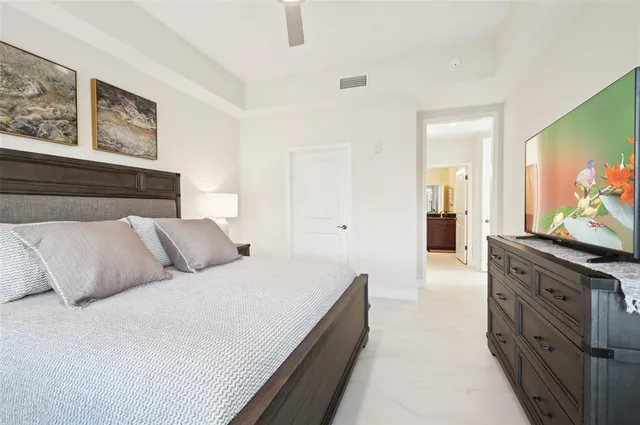 $549,900 | 10530 Boardwalk Loop, Unit 201, Lakewood Ranch, FL 34202