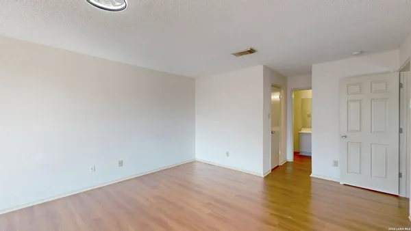 $1,750 | 10127 Sunset Place, San Antonio, TX 78245