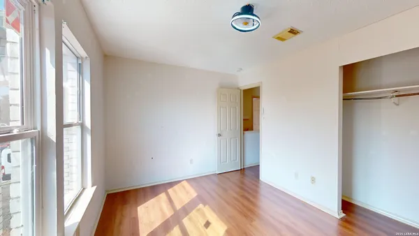 $1,750 | 10127 Sunset Place, San Antonio, TX 78245