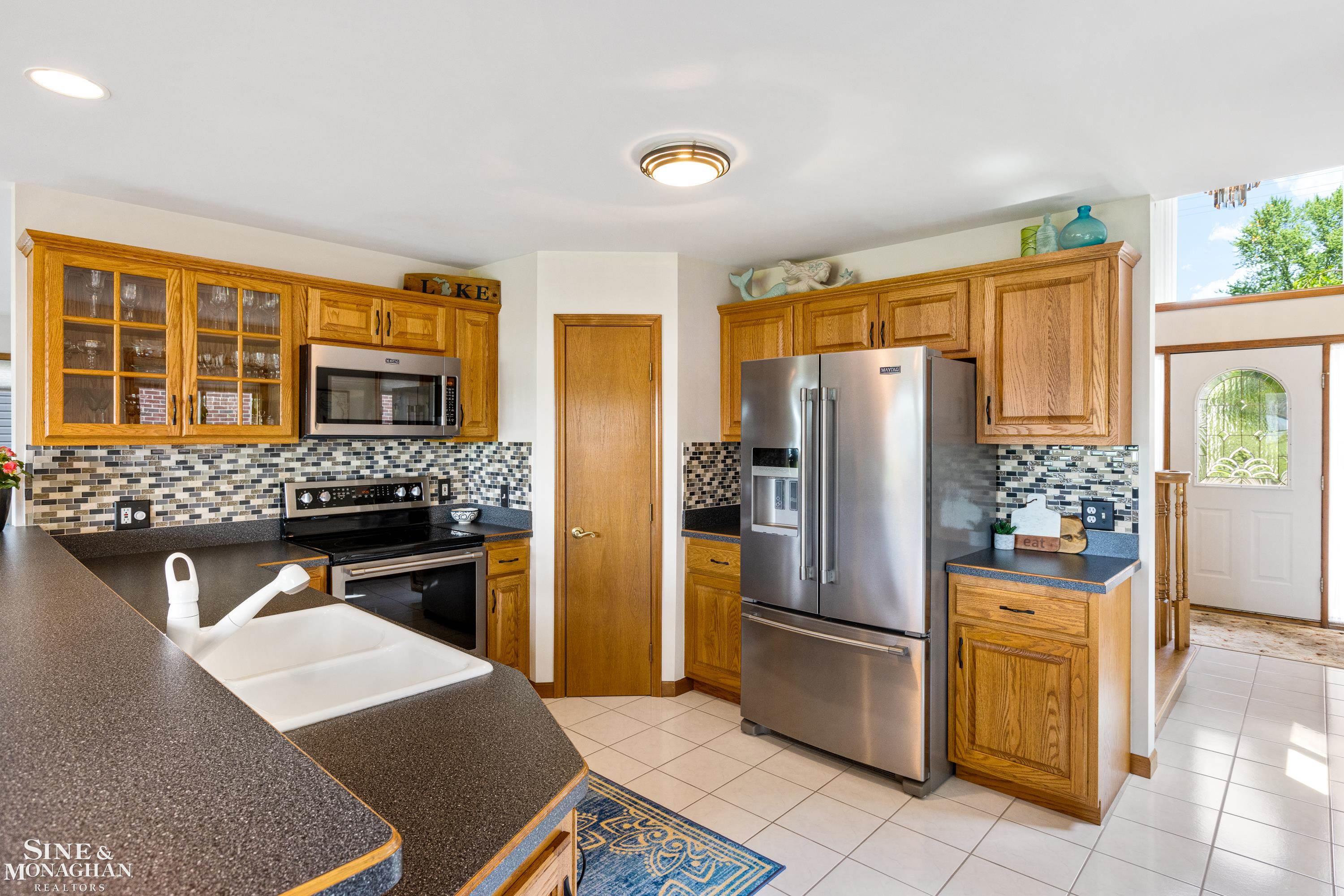 4375 Pointe Tremble Road Algonac, MI 48001 - Photo 10 of 61 Gallery Image 10