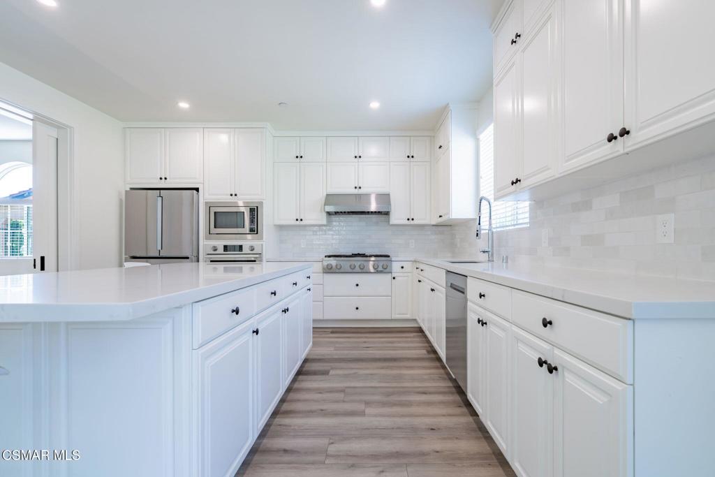 4683 Summit Avenue Simi Valley, CA 93063 - Photo 29 of 76