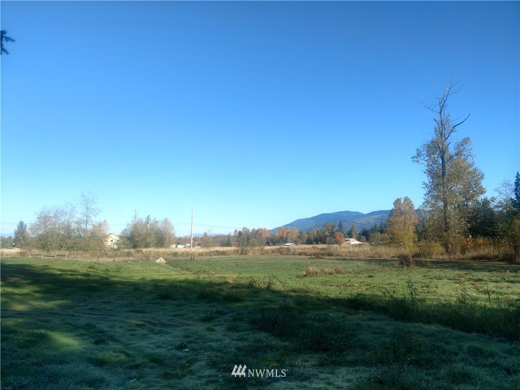 5178 Sand Road Bellingham, WA 98226 - Photo 5 of 13