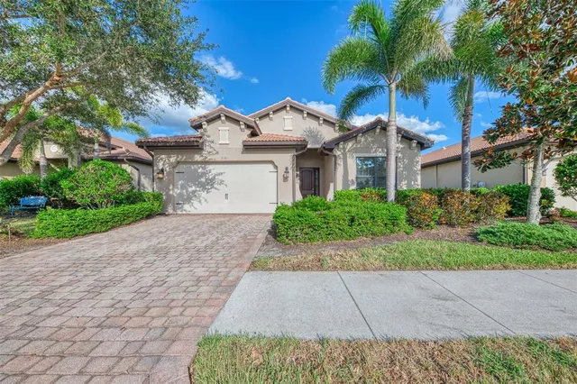 a view of front door with a door