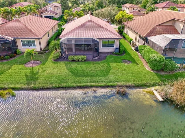 $549,000 | 1050 Bluffwood Drive, Nokomis, FL 34275