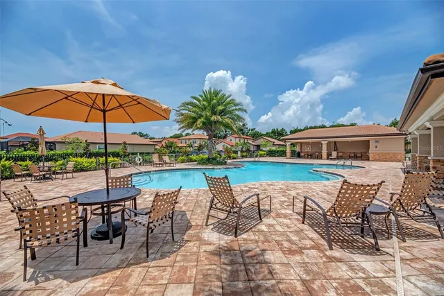 $549,000 | 1050 Bluffwood Drive, Nokomis, FL 34275