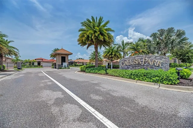 $549,000 | 1050 Bluffwood Drive, Nokomis, FL 34275