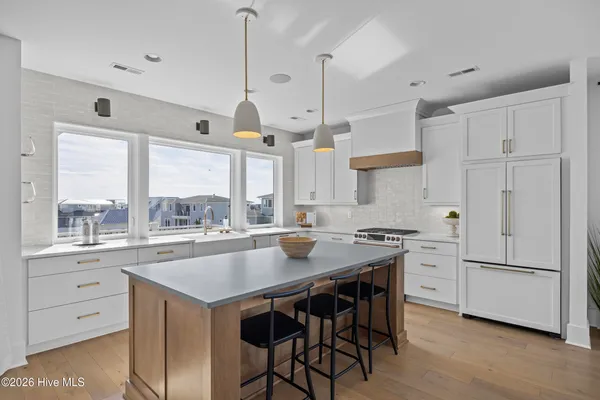 $1,399,900 | 11 Amidships Lane, Hampstead, NC 28443