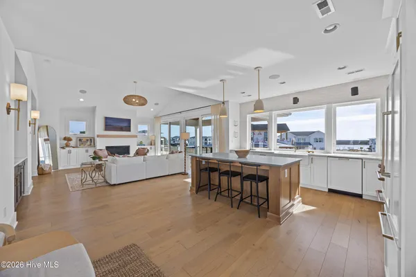 $1,399,900 | 11 Amidships Lane, Hampstead, NC 28443