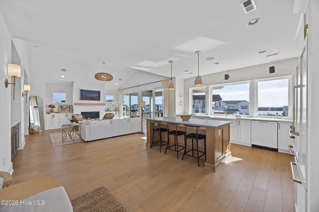 $1,750,000 | 11 Amidships Lane, Hampstead, NC 28443