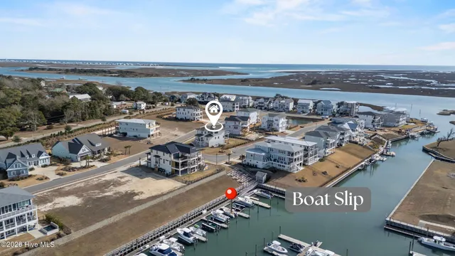 $1,750,000 | 11 Amidships Lane, Hampstead, NC 28443