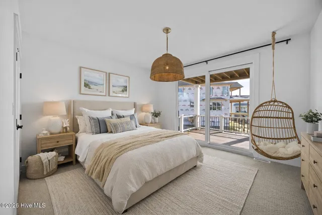 $1,750,000 | 11 Amidships Lane, Hampstead, NC 28443