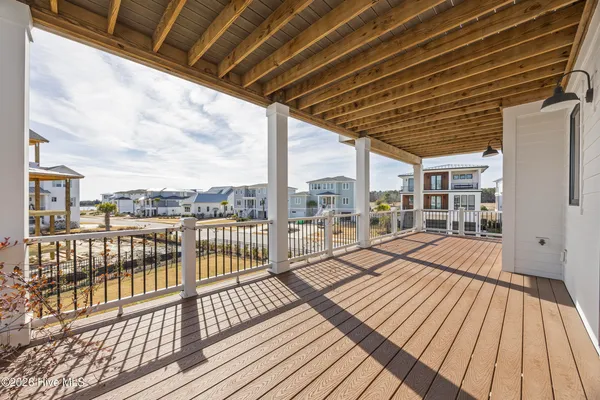 $1,399,900 | 11 Amidships Lane, Hampstead, NC 28443