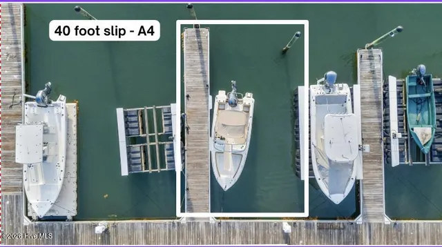 $1,750,000 | 11 Amidships Lane, Hampstead, NC 28443