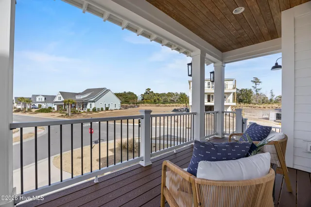 $1,750,000 | 11 Amidships Lane, Hampstead, NC 28443