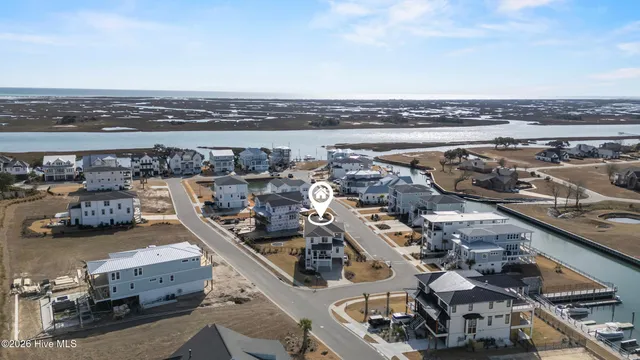 $1,750,000 | 11 Amidships Lane, Hampstead, NC 28443