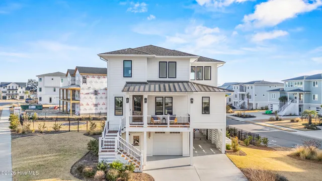 $1,750,000 | 11 Amidships Lane, Hampstead, NC 28443