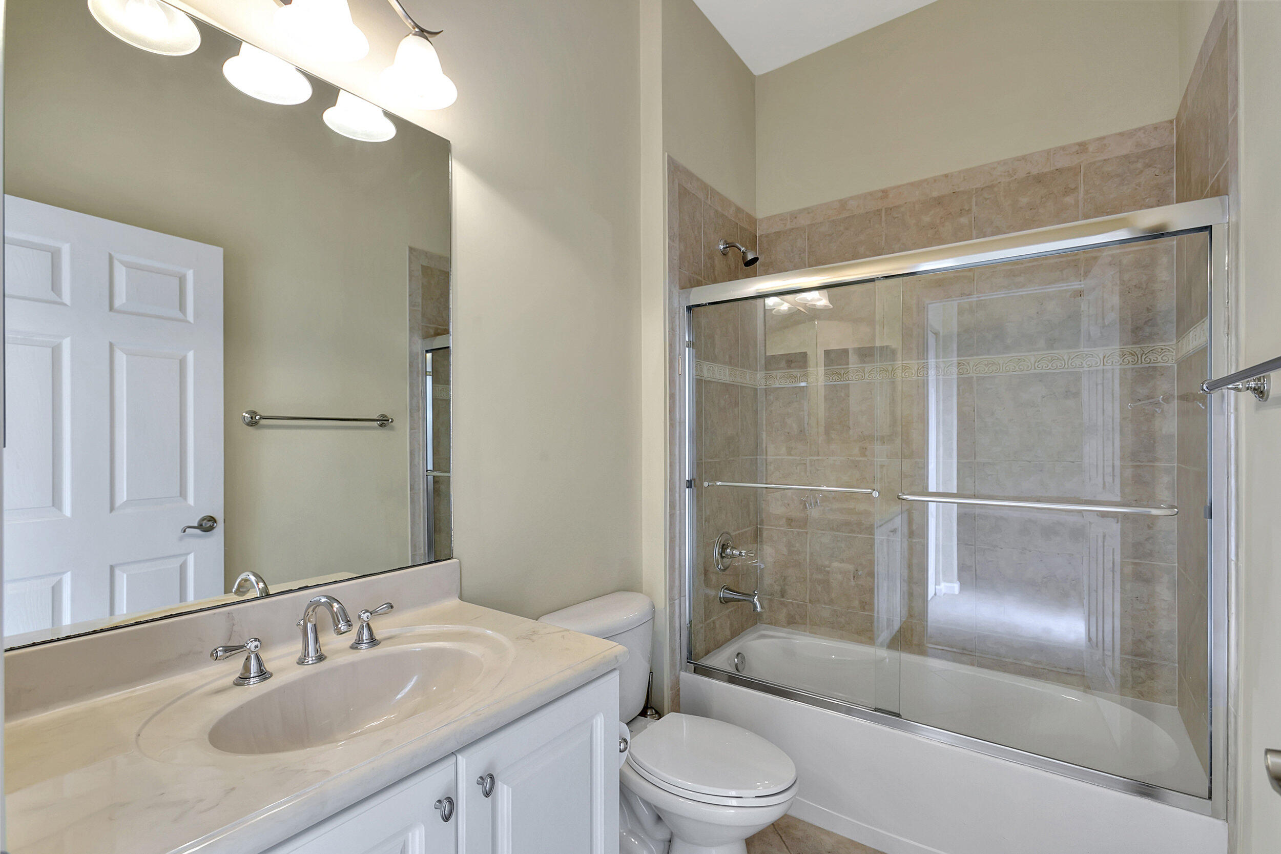 176 Via Veracruz Jupiter, FL 33458 - Photo 23 of 81 cabana bath 5