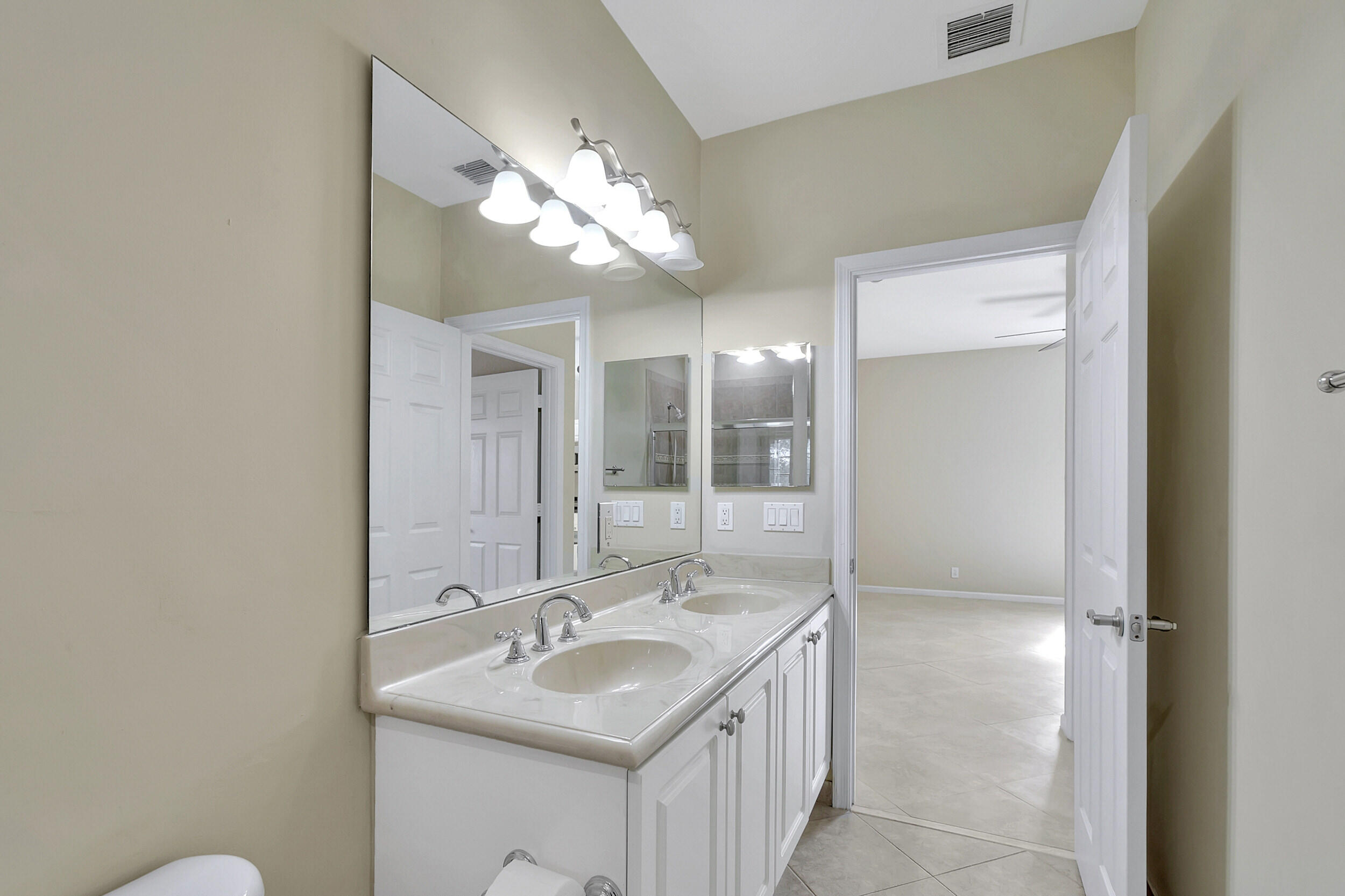 176 Via Veracruz Jupiter, FL 33458 - Photo 56 of 81 bathroom 5