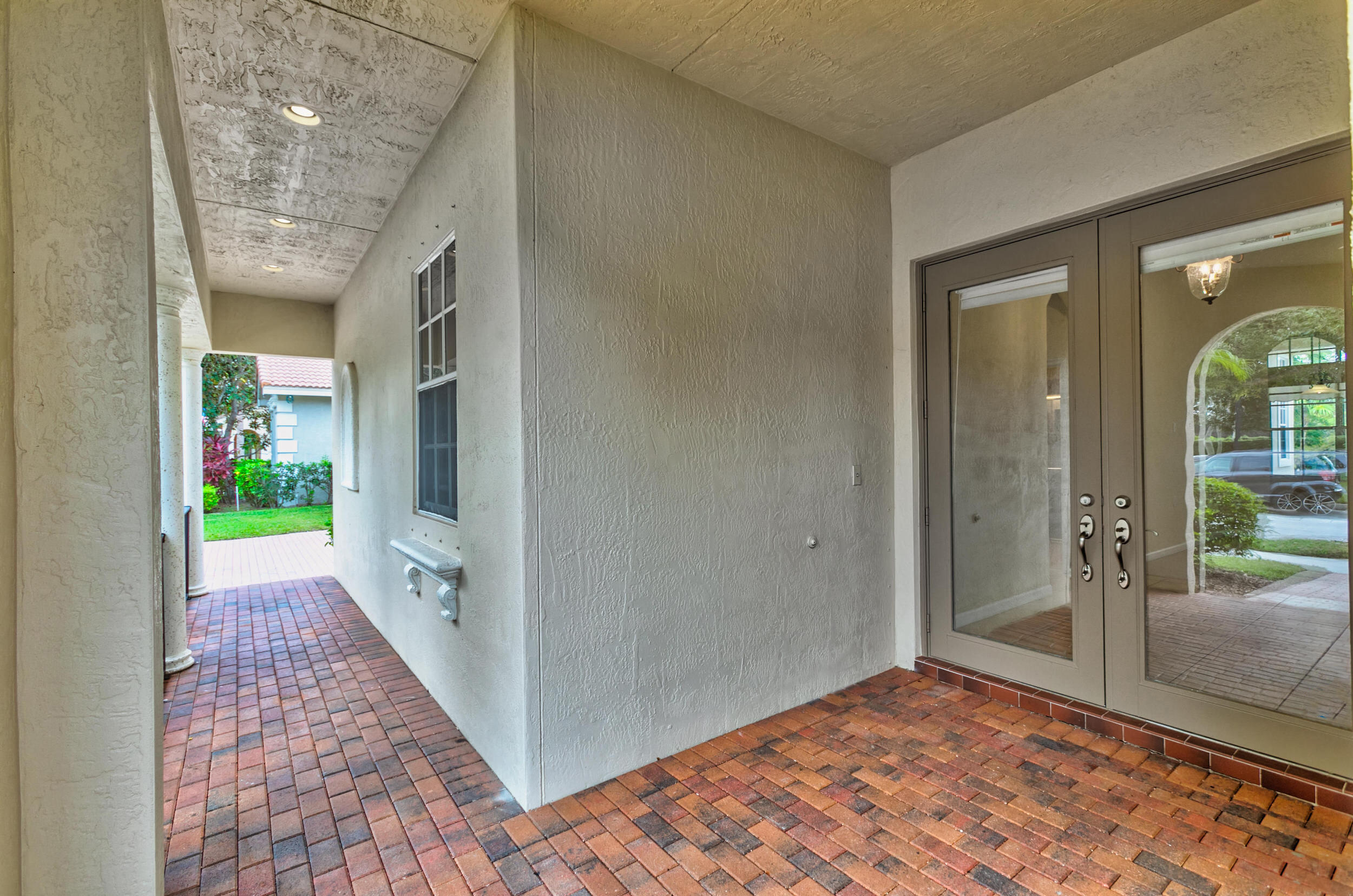 176 Via Veracruz Jupiter, FL 33458 - Photo 6 of 81 front entry