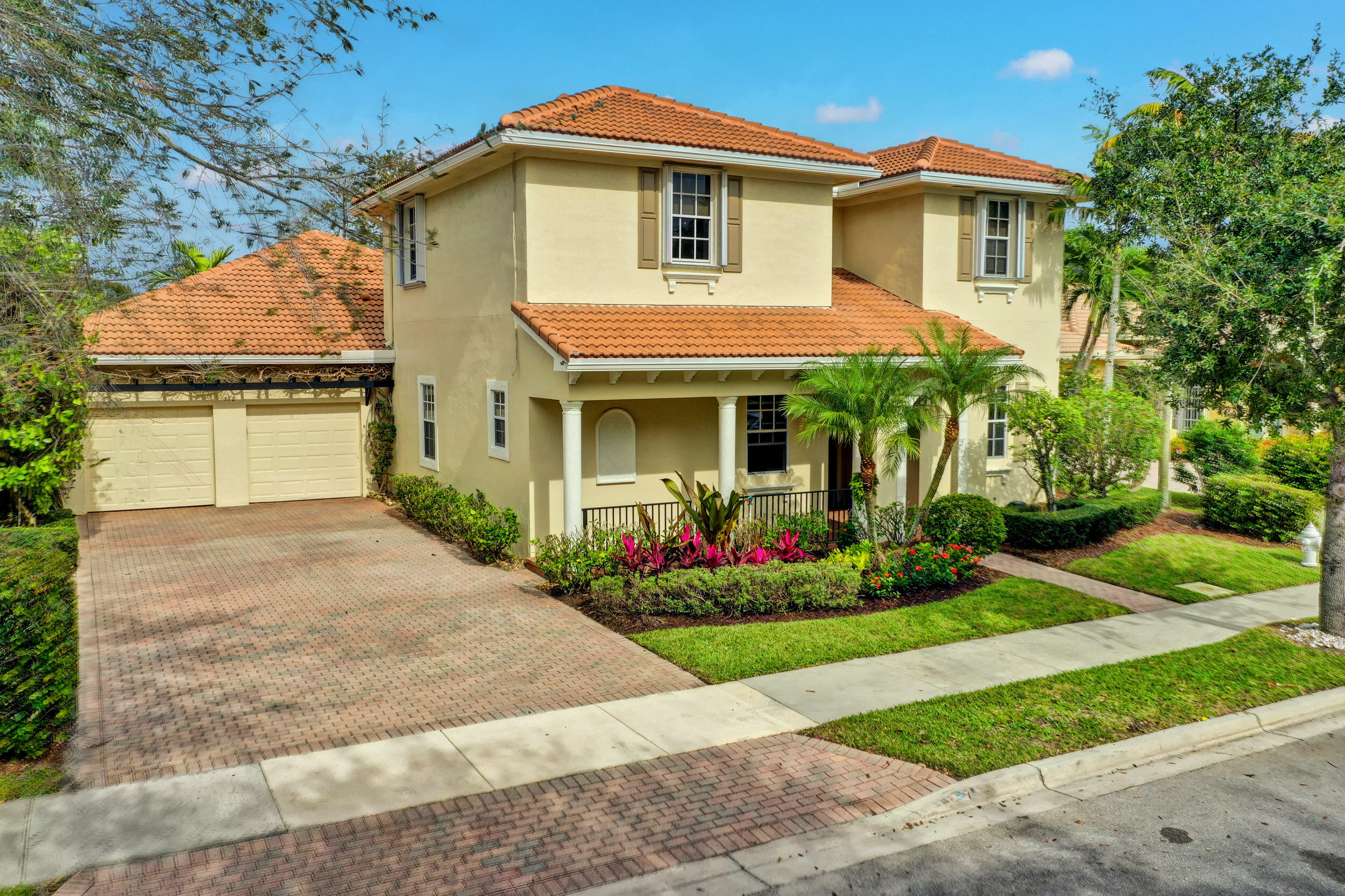176 Via Veracruz Jupiter, FL 33458 - Photo 67 of 81 front view