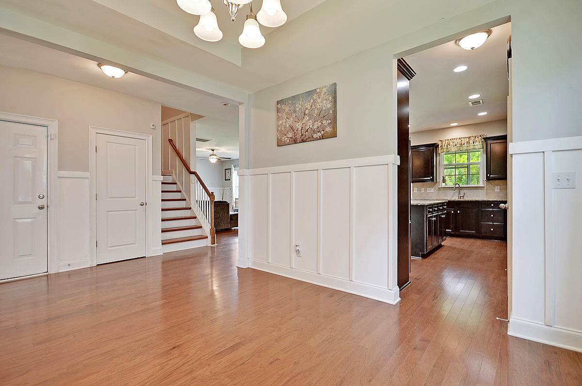 150 Royal Star Road Summerville, SC 29486 - Photo 10 of 38 CREM_150 Royal Star_015