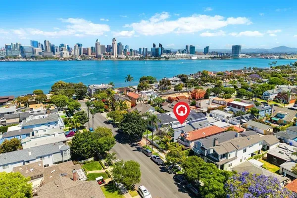 $1,995,000 | 139 I Avenue, Coronado, CA 92118