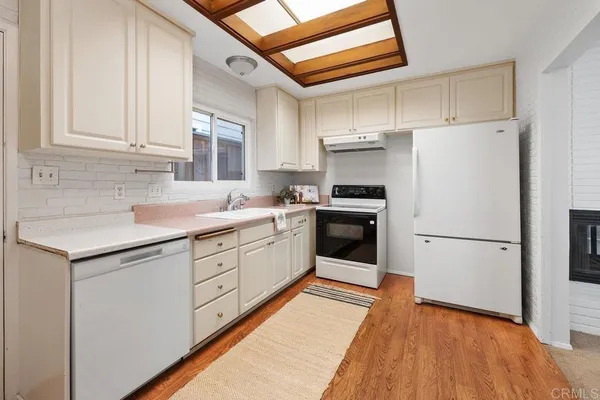 $1,995,000 | 139 I Avenue, Coronado, CA 92118