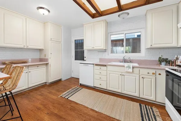 $1,995,000 | 139 I Avenue, Coronado, CA 92118