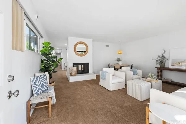 $1,995,000 | 139 I Avenue, Coronado, CA 92118