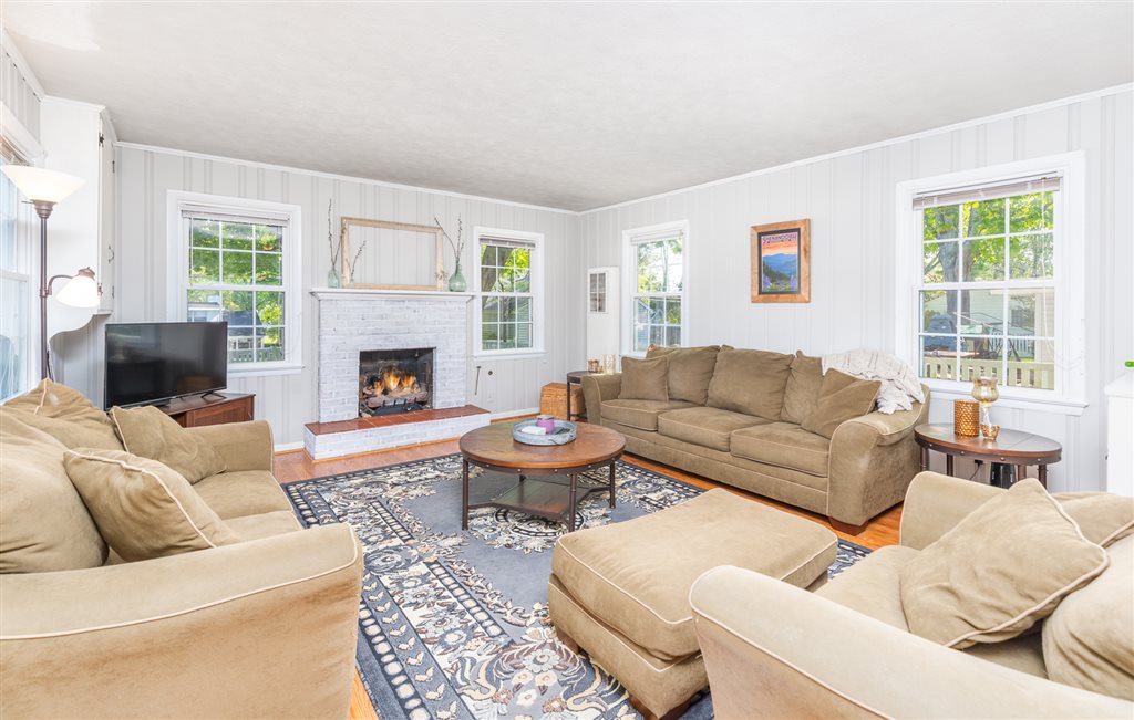 1060 Lyndhurst Road Waynesboro, VA 22980 - Photo 16 of 30 Gallery Image 16