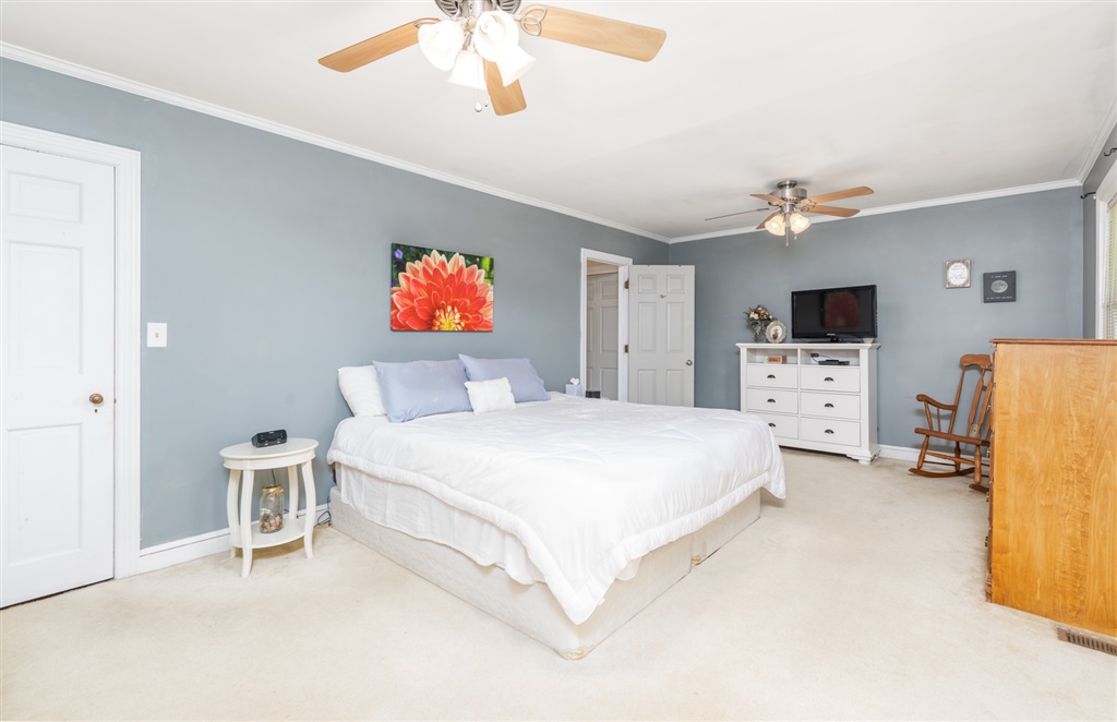 1060 Lyndhurst Road Waynesboro, VA 22980 - Photo 18 of 30 Gallery Image 18